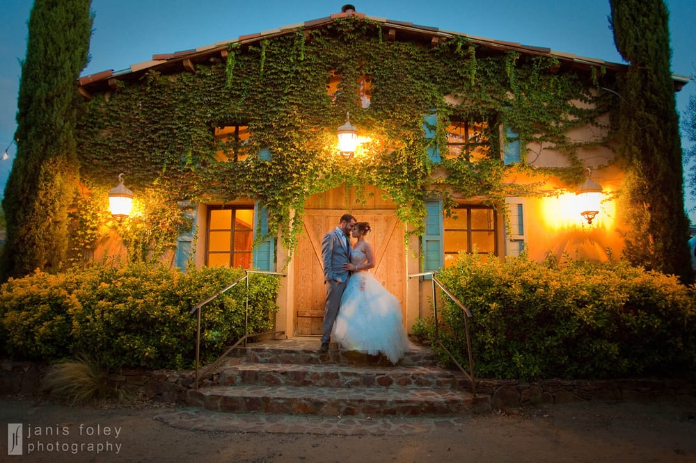 wedding photographer ramona milagro farm winery